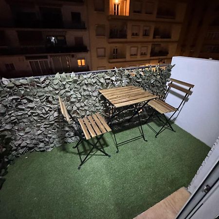 Apartamento De Habitaciones Privadas En El Centro De 马拉加 外观 照片