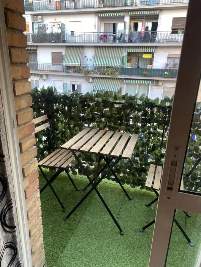 Apartamento De Habitaciones Privadas En El Centro De 马拉加 外观 照片